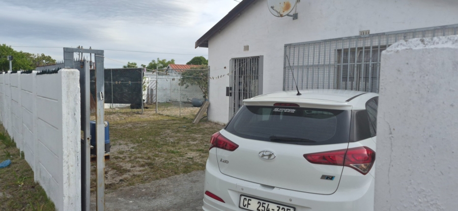 To Let 2 Bedroom Property for Rent in Belthorn Estate Western Cape